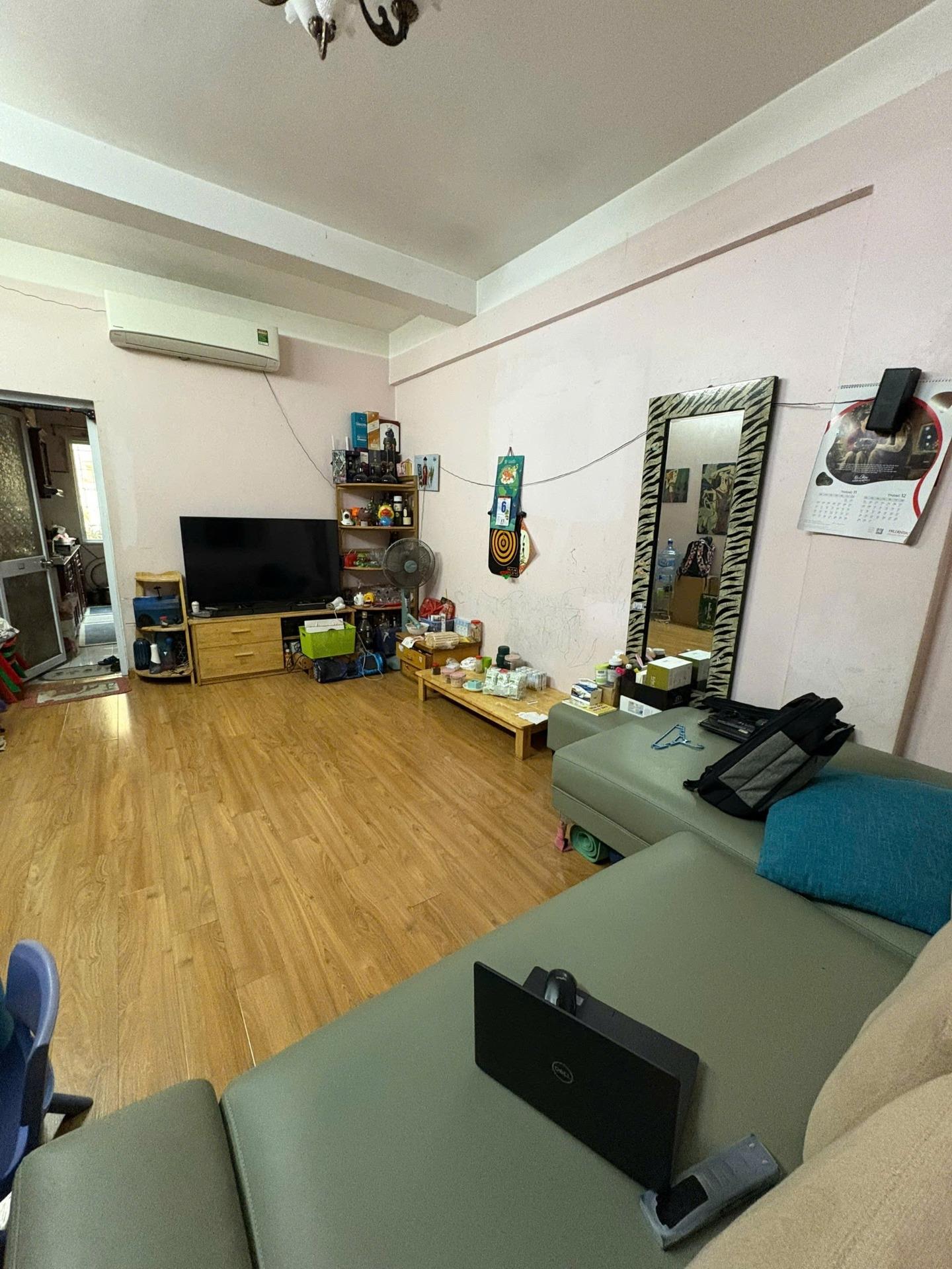 Thuê ngay căn hộ chung cư 60 m2 tại Phố Kim Mã Thượng - Ba Đình - Hà Nội, giá 10 triệu/tháng