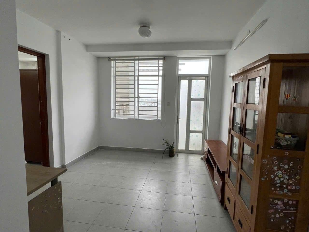 Cho thuê gấp căn 50 m2 tại Đường Thoại Ngọc Hầu - Tân Phú - TP Hồ Chí Minh, giá 6,5 tr/tháng