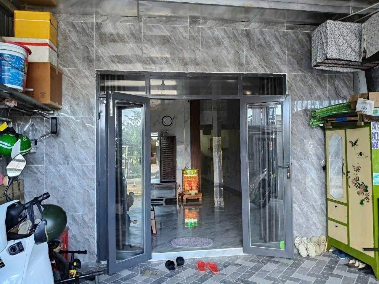 Bán nhà sổ riêng 81 m2 tại Quận Liên Chiểu - Đà Nẵng, giá 1,2 tỷ