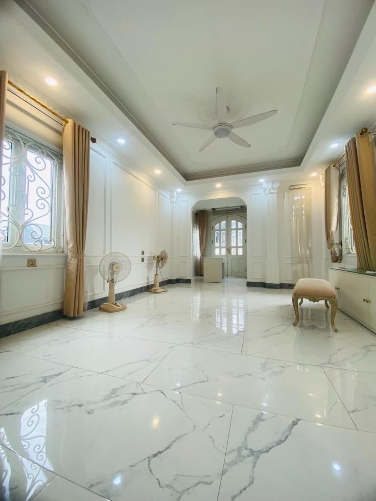 Sở hữu căn nhà đẹp 45 m2 tại Đường Hoàng Hoa Thám - Vĩnh Phúc - Ba Đình - Hà Nội, thỏa thuận