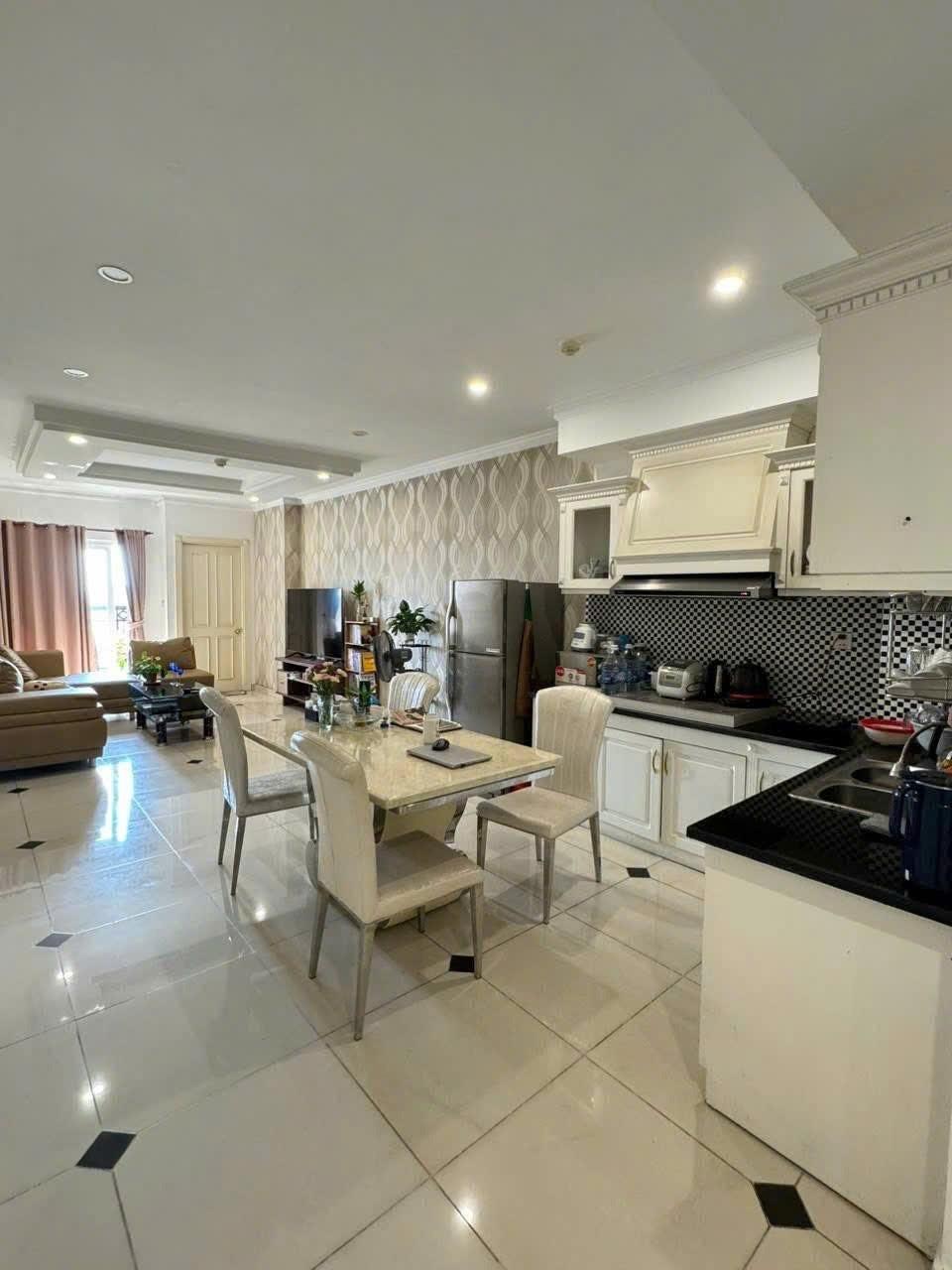 Cần cho thuê gấp căn 175 m2 tại Đường Phan Huy Ích - Tân Bình - TP Hồ Chí Minh, giá 15 tr/tháng