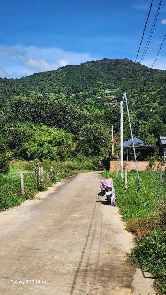 Cần bán ngay miếng đất 129 m2, mặt tiền 7m, hướng Đông tại Đức Trọng - Lâm Đồng, giá 800 triệu