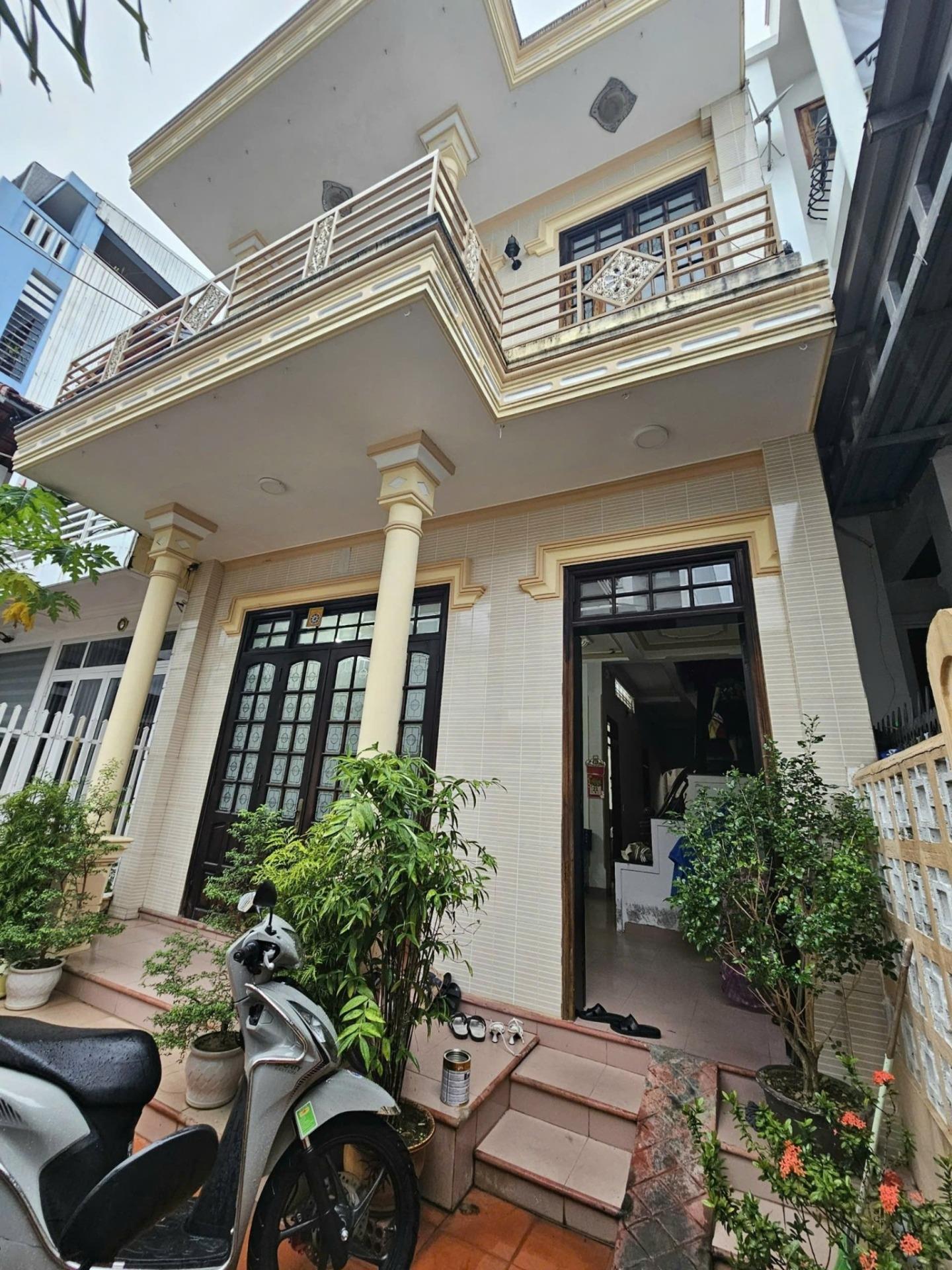 Bán nhà riêng 133 m2, hướng Đông-Nam tại Đường Lương Văn Can - An Cựu - Huế, giá 4 tỷ