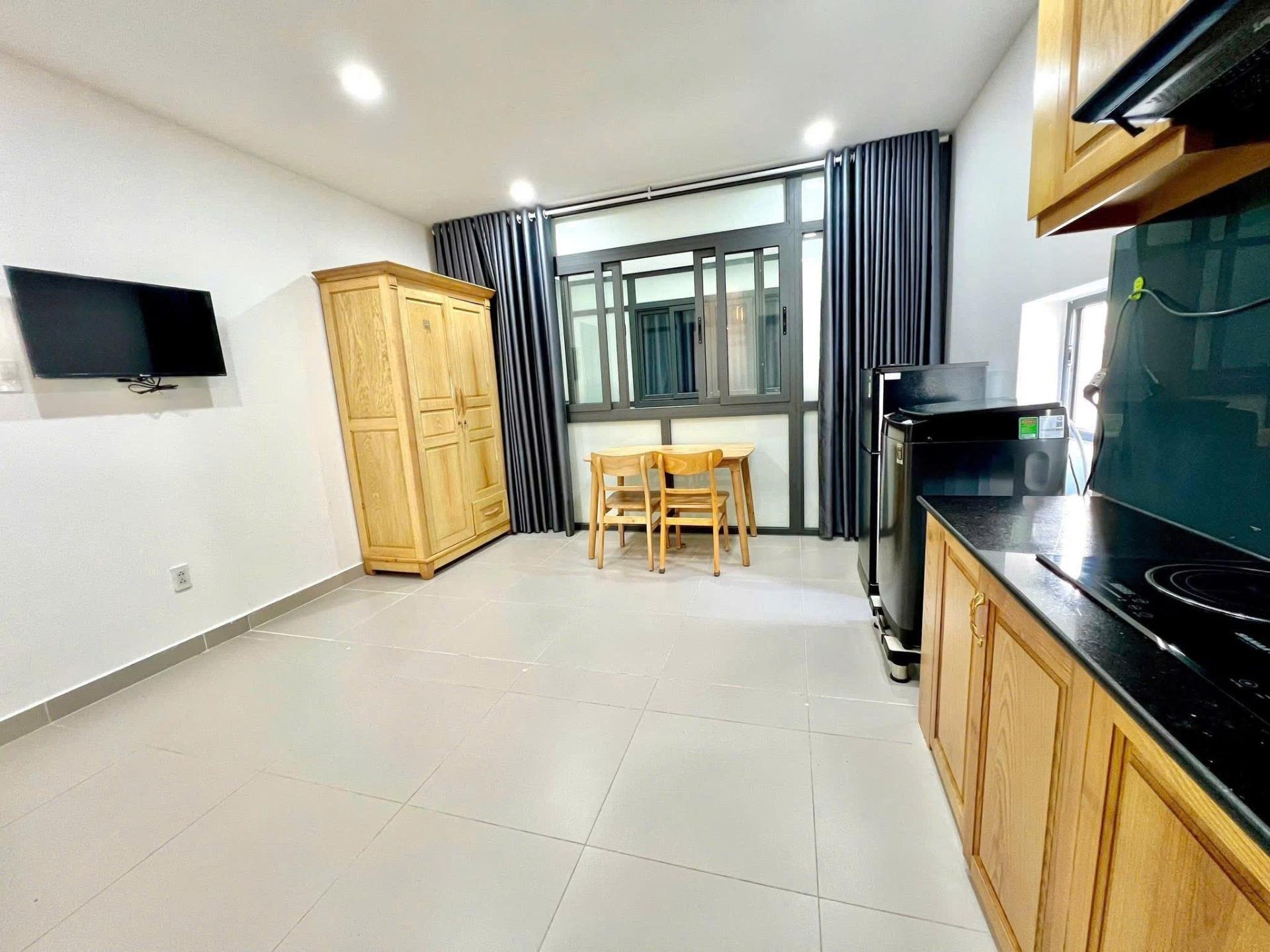 Cần cho thuê chung cư 37 m2 tại Đường Hoàng Hoa Thám - Tân Bình, giá 5,4 triệu/tháng