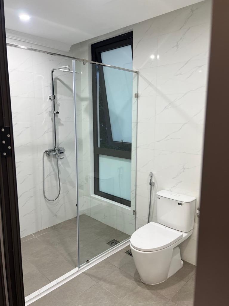 Bán gấp căn nhà đẹp 93 m2 tại Đường Vĩnh Phúc - Vĩnh Phúc - Ba Đình - Hà Nội, giá 17,5 tỷ