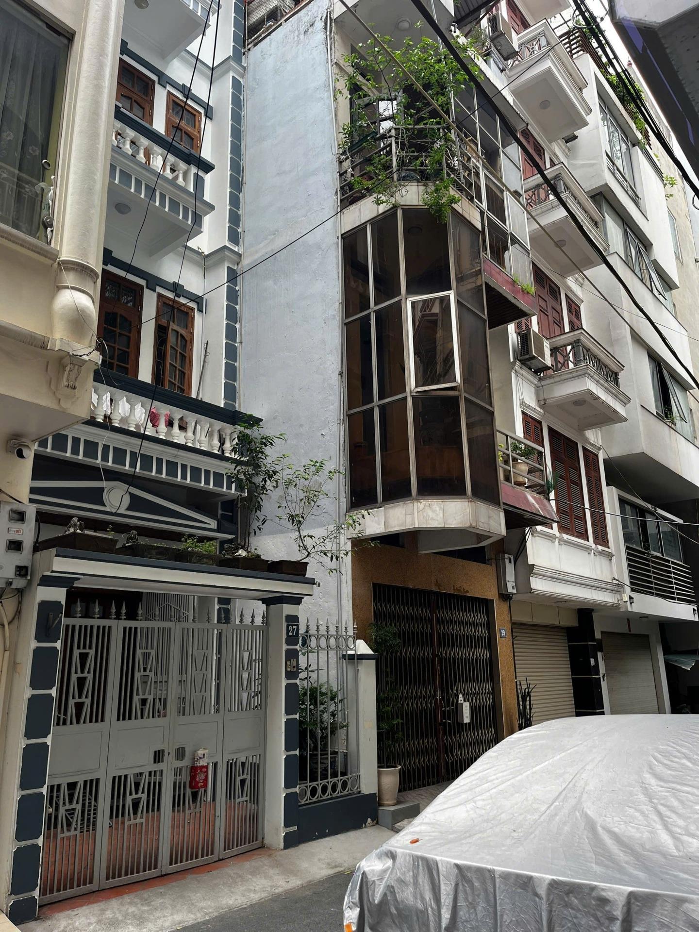 Chuyển nhượng nhà đất 70 m2 tại Đường Đội Cấn - Cống Vị - Ba Đình - Hà Nội, giá 15 tỷ