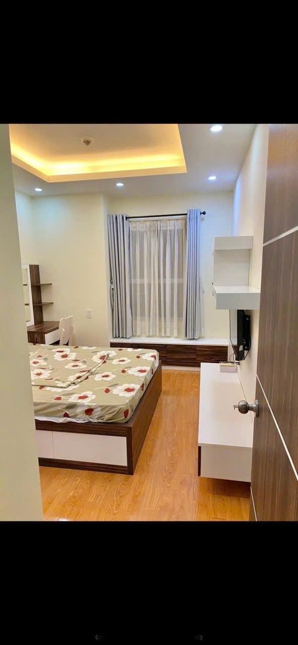 Thuê ngay nhà chung cư 95 m2 tại Đường Nguyễn Sỹ Sách - Tân Bình, giá 11,5 triệu/tháng