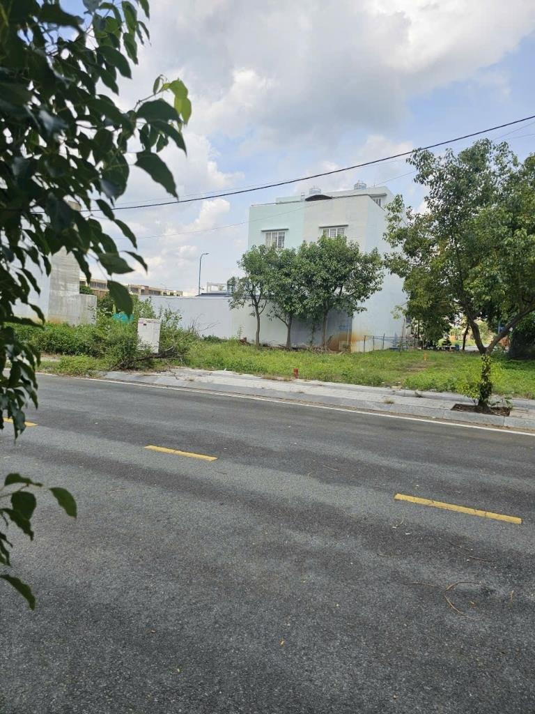 Bán gấp đất 100 m2 tại Phường An Phú - Quận 2 - TP Hồ Chí Minh, giá 18,5 tỷ