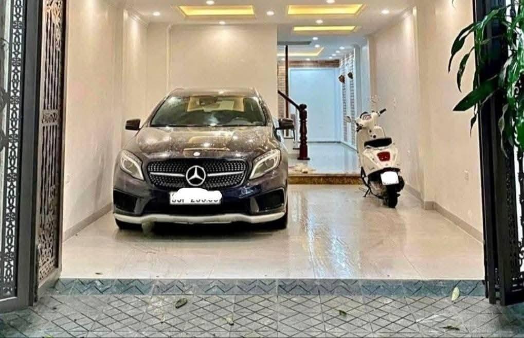 Cần bán gấp bán nhanh nhà sổ riêng 60 m2 tại Phường Đội Cấn - Ba Đình - Hà Nội, giá 23 tỷ