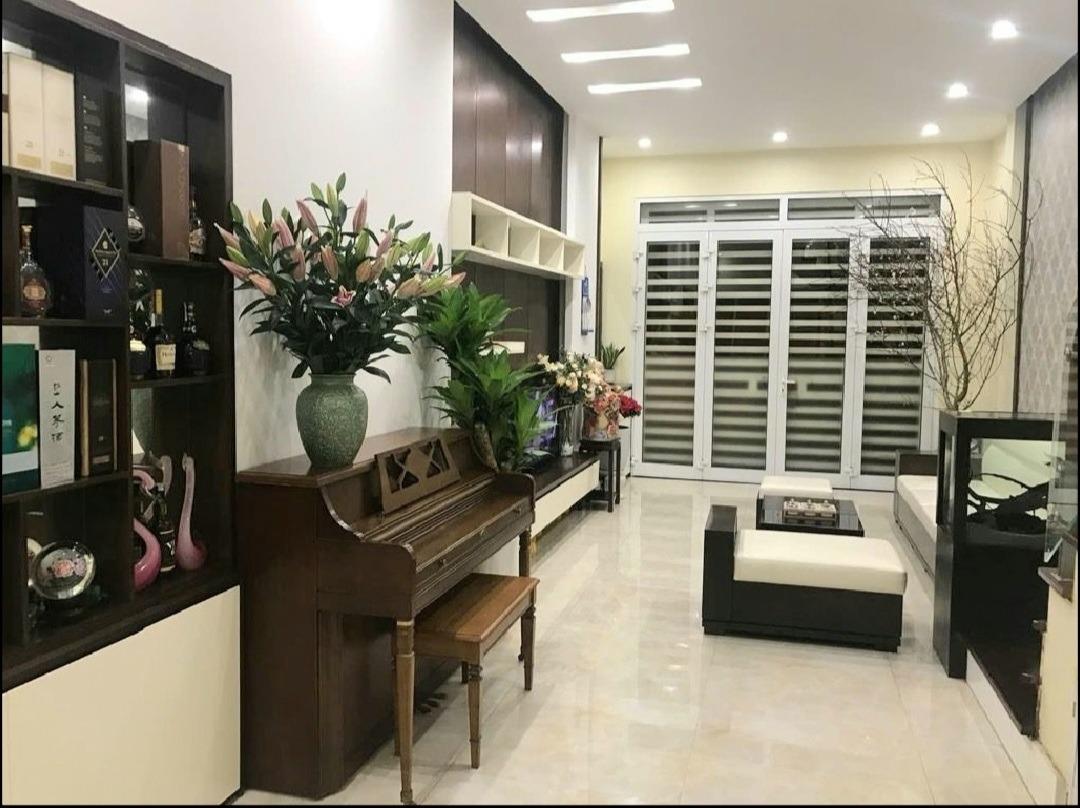 Sở hữu ngay nhà sổ riêng 42 m2 tại Phố Tôn Đức Thắng - Hàng Bột - Đống Đa - Hà Nội, giá 13,2 tỷ