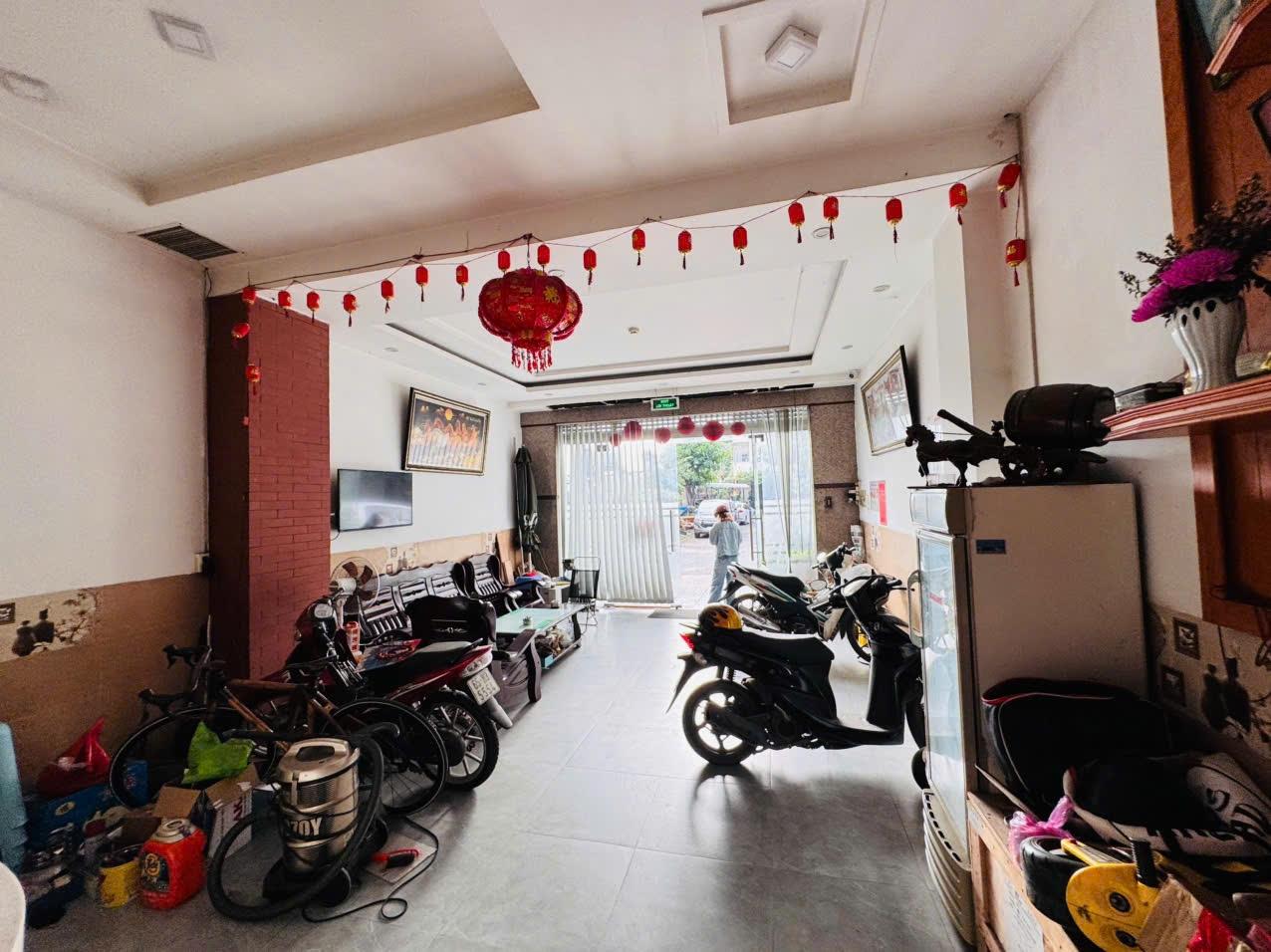 Bán nhà mặt phố 5 tầng, 97 m2 tại Đường 1 - Bình Chiểu - Thủ Đức - TP Hồ Chí Minh, giá 12 tỷ