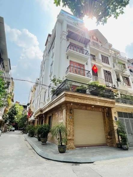 Sở hữu ngay nhà sổ riêng 75 m2 tại Phường Xuân La - Tây Hồ - Hà Nội, giá 20,5 tỷ