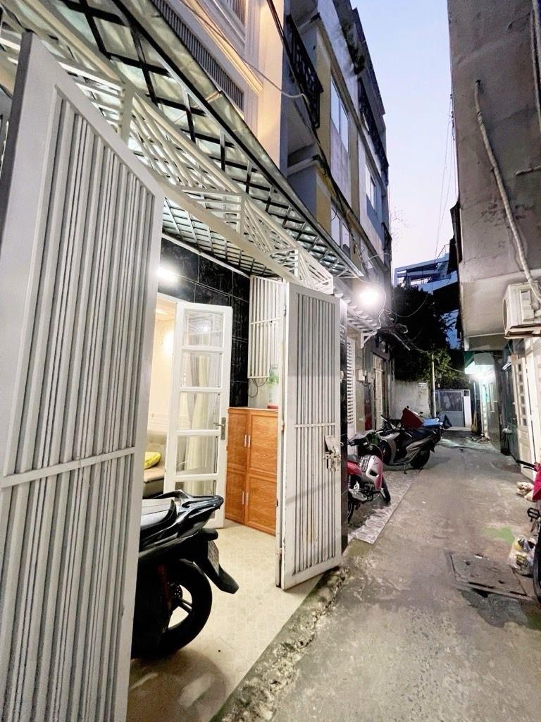 Cần bán gấp nhà sổ riêng 36 m2 tại Phường 11 - Bình Thạnh - TP Hồ Chí Minh, giá 6,8 tỷ