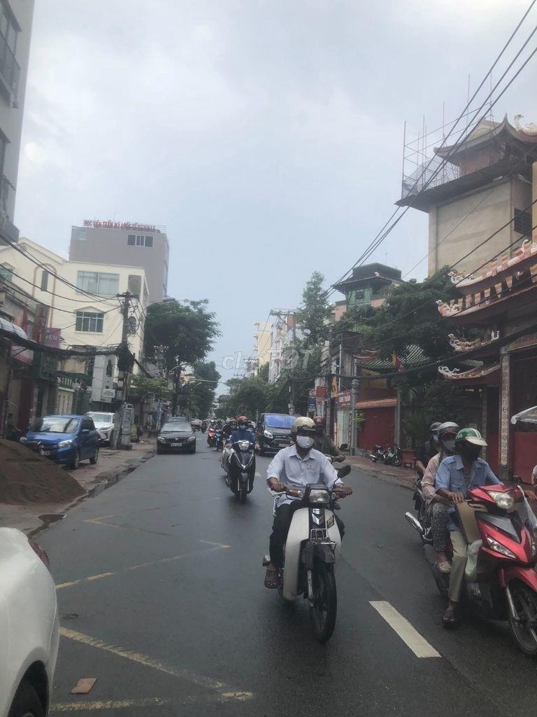 Cần bán gấp bán nhanh căn nhà mặt phố 120 m2 tại Đường Nguyễn Chí Thanh - Quận 11, giá 25,5 tỷ