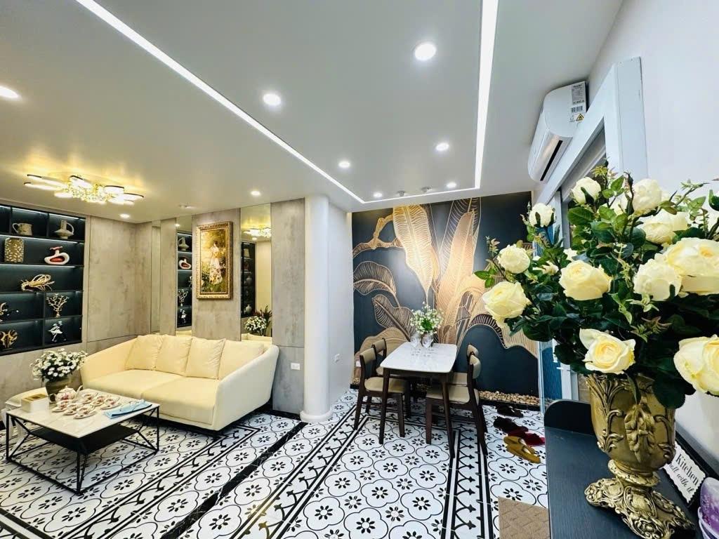 Cần bán ngay căn nhà đẹp 80 m2 tại Phường Xuân La - Tây Hồ - Hà Nội, giá 17 tỷ