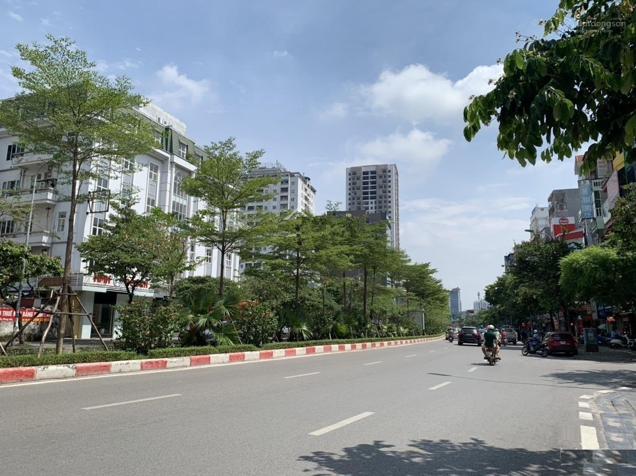 Bán nhanh nhà sổ hồng riêng 80 m2 tại Đường Hoàng Quốc Việt - Dịch Vọng - Cầu Giấy, giá 18,8 tỷ