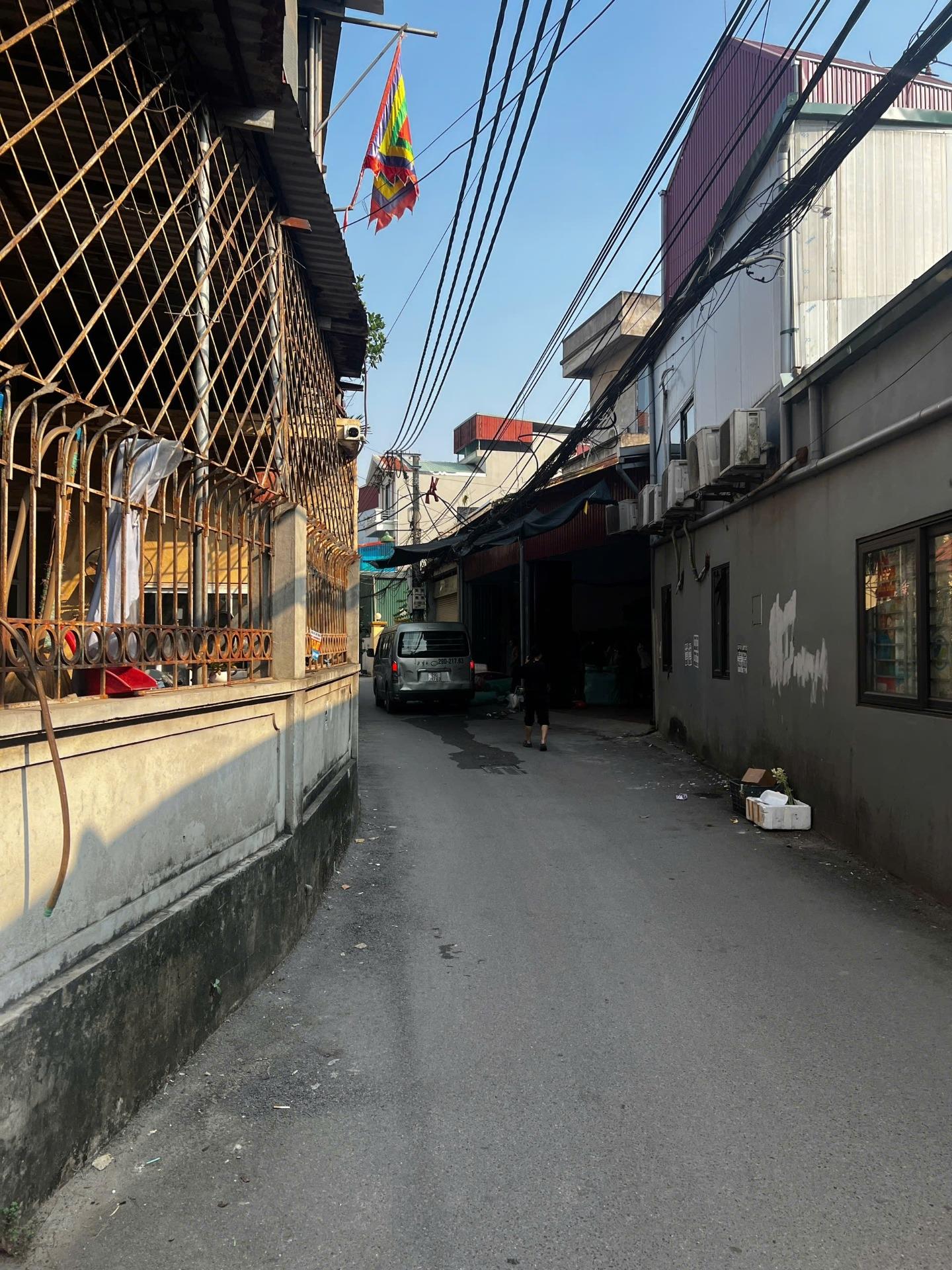 Cần bán ngay nhà 31 m2 tại Phố Lê Trọng Tấn - Dương Nội - Hà Đông - Hà Nội, giá 7,9 tỷ