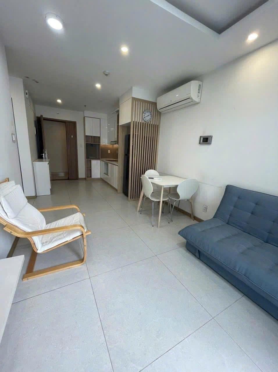 Cho thuê gấp nhà chung cư 95 m2 tại Đường Nguyễn Sỹ Sách - Tân Bình, giá 11 triệu/tháng