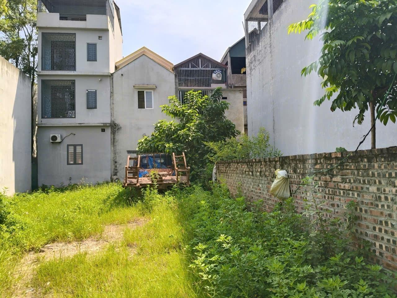 Sở hữu nền đất 100 m2, hướng Bắc tại Thị trấn Tây Đằng - Ba Vì - Hà Nội, giá 3,95 tỷ