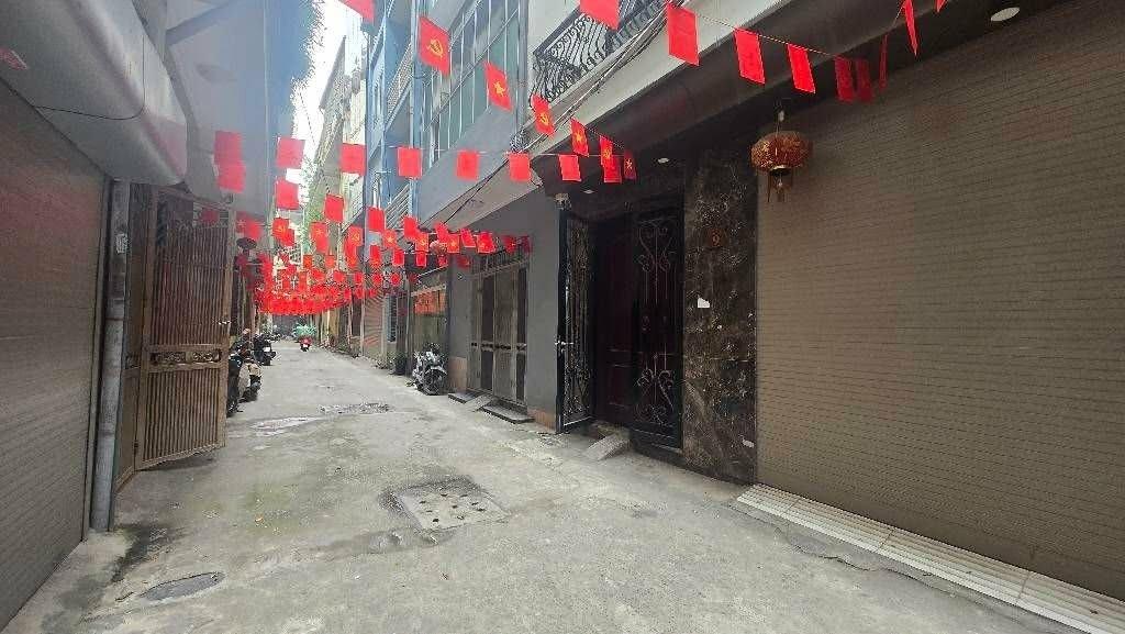 Cần bán gấp căn nhà 60 m2 tại Đường Minh Khai - Minh Khai - Hai Bà Trưng - Hà Nội, giá 13,5 tỷ