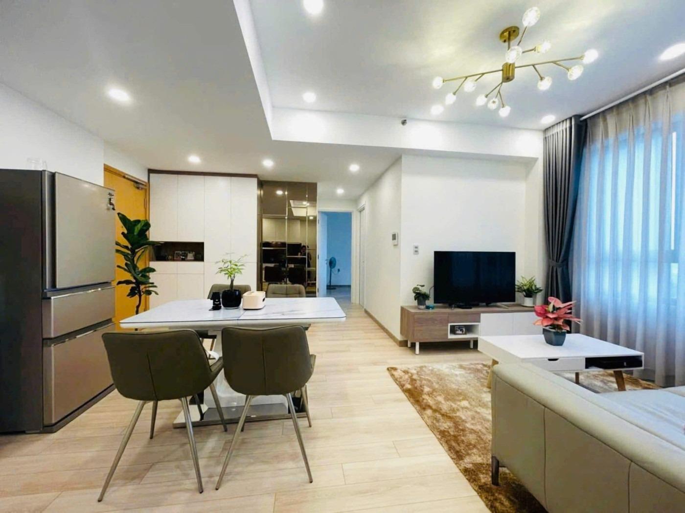 Bán gấp căn hộ 74 m2, giá 8,5 tỷ tại Đường Xa Lộ Hà Nội - Thảo Điền - Quận 2 - TP Hồ Chí Minh