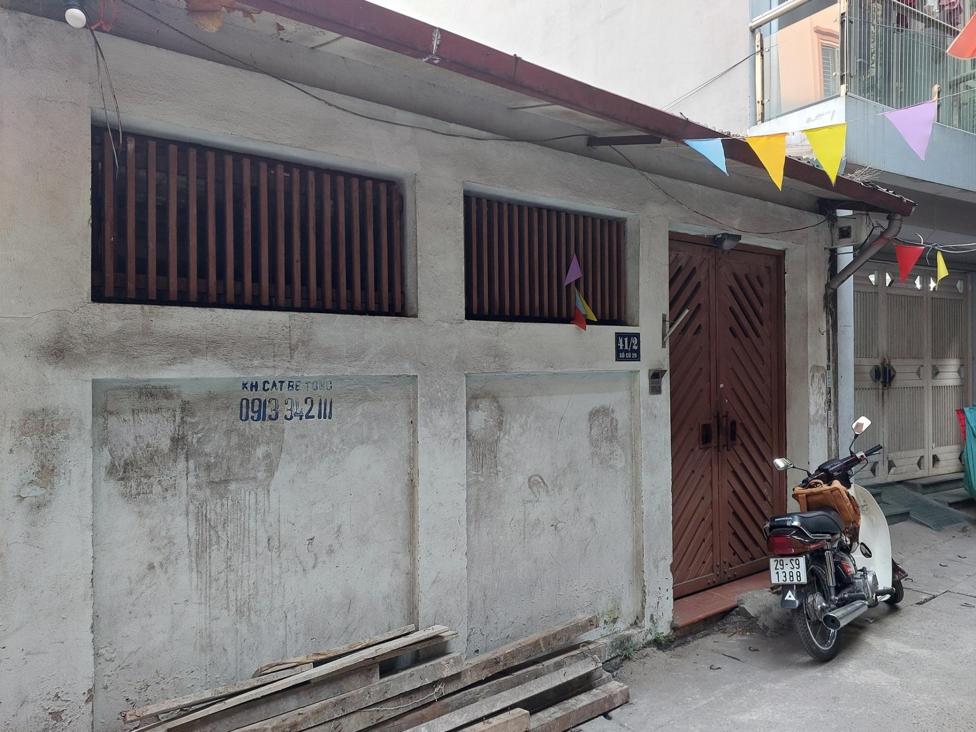 Cần bán gấp nhà sổ hồng riêng 103 m2 tại Phố Kim Mã - Ngọc Khánh - Ba Đình - Hà Nội, giá 15 tỷ