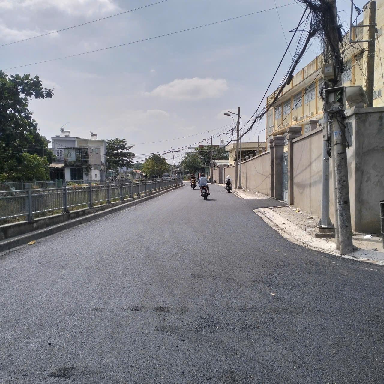 Cần bán nhanh đất nền 100 m2, hướng Tây-Bắc tại Quận 12 - TP Hồ Chí Minh, thỏa thuận