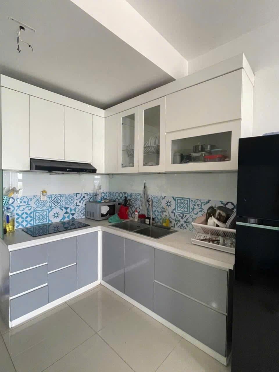 Cho thuê gấp nhà chung cư 90 m2 tại Đường Cách Mạng Tháng Tám - Quận 3, giá 13 triệu/tháng