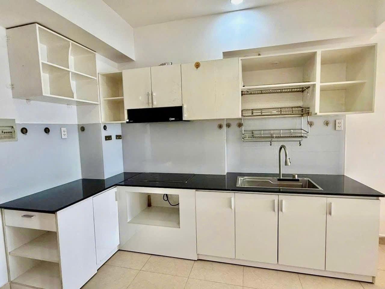 Cần cho thuê gấp căn chung cư 52 m2 tại Đường Phan Huy Ích - Tân Bình, giá 7 triệu/tháng