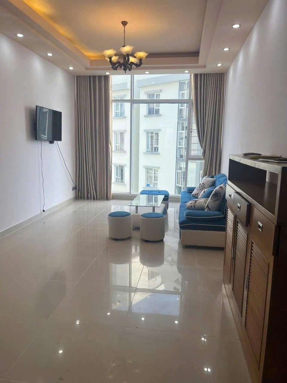 Cần cho thuê căn chung cư 93 m2 tại Đường Ni Sư Huỳnh Liên - Tân Bình, giá 11,5 triệu/tháng