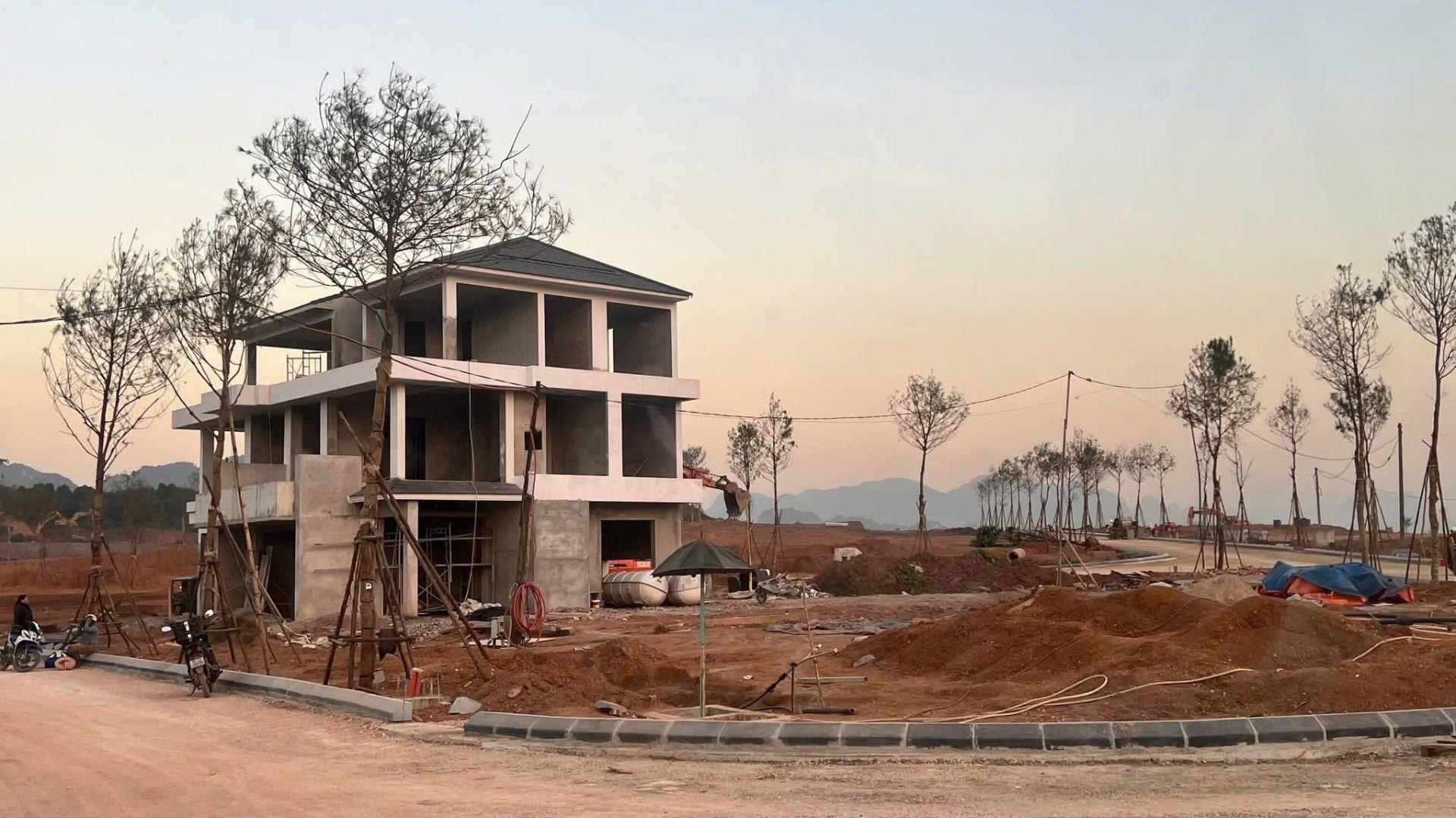 Cần bán ngay nền đất 112 m2, hướng Đông-Nam tại Xã Phú Thành - Lạc Thủy - Hòa Bình, giá 4 tỷ