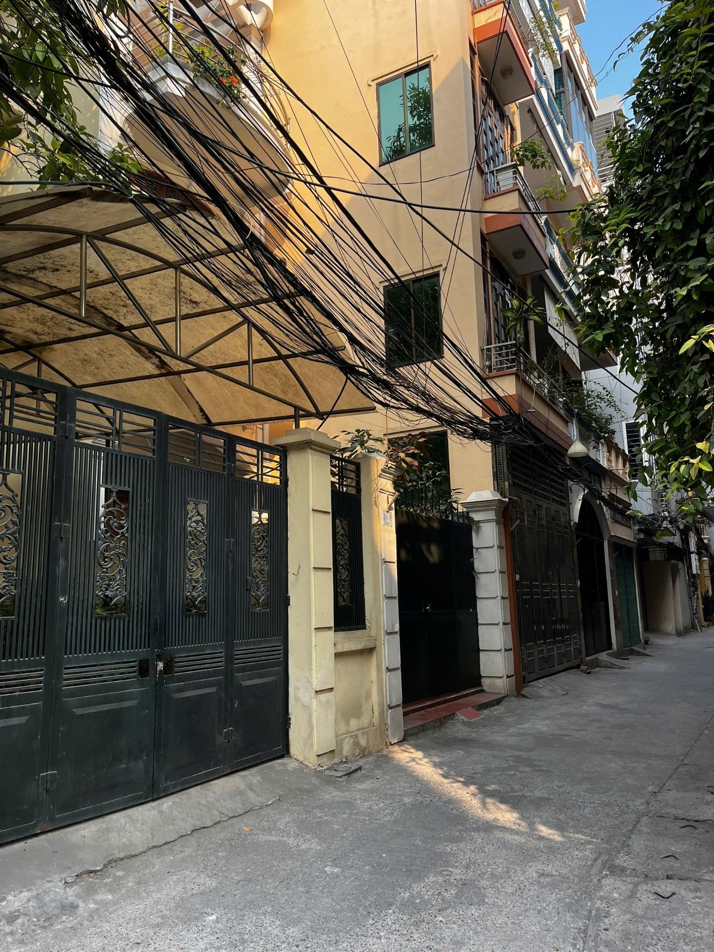 Bán gấp căn nhà riêng 80 m2 tại Đường Đội Cấn - Đội Cấn - Ba Đình - Hà Nội, giá 15 tỷ