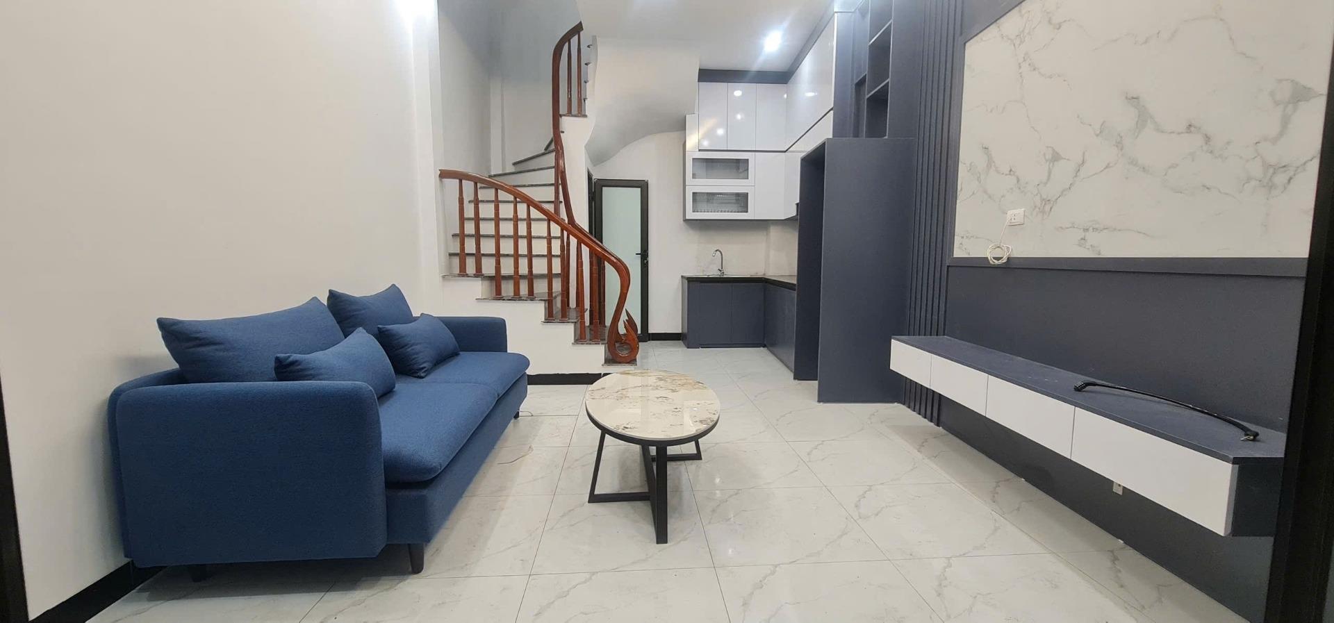 Cần bán gấp bán nhanh nhà sổ riêng 30 m2 tại Xã Tả Thanh Oai - Thanh Trì - Hà Nội, giá 4,3 tỷ