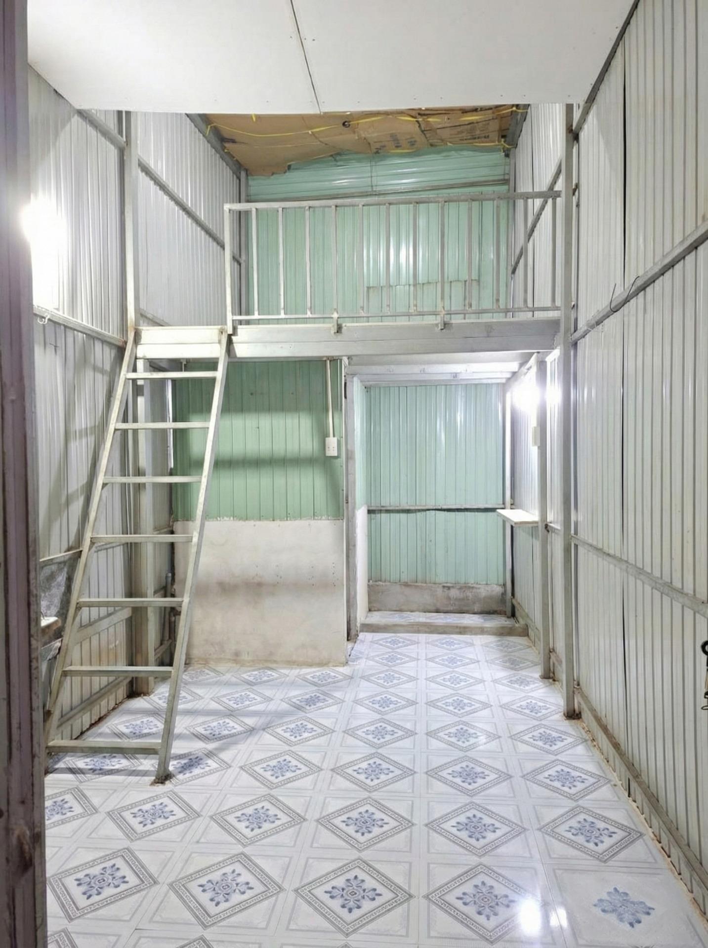 Cho thuê nhà trọ, phòng trọ 18 m2 tại Đường Huỳnh Tấn Phát - Tân Phú - Quận 7, giá 1,5 tr/tháng