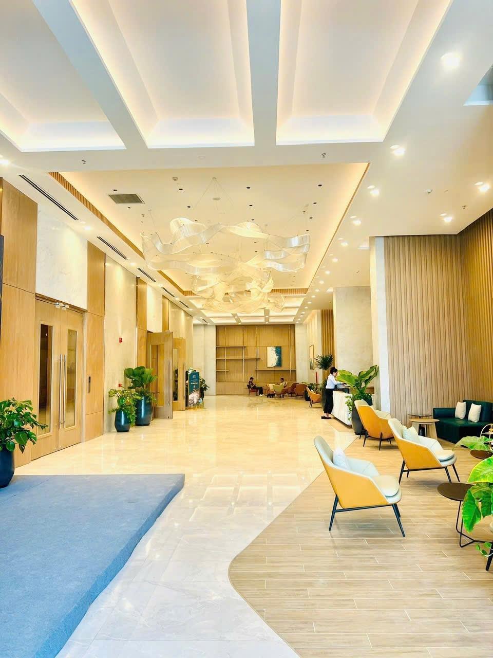 Cần bán gấp căn chung cư 29 m2, giá 1,6 tỷ tại Đường Hoàng Quốc Việt - Hạ Long - Quảng Ninh