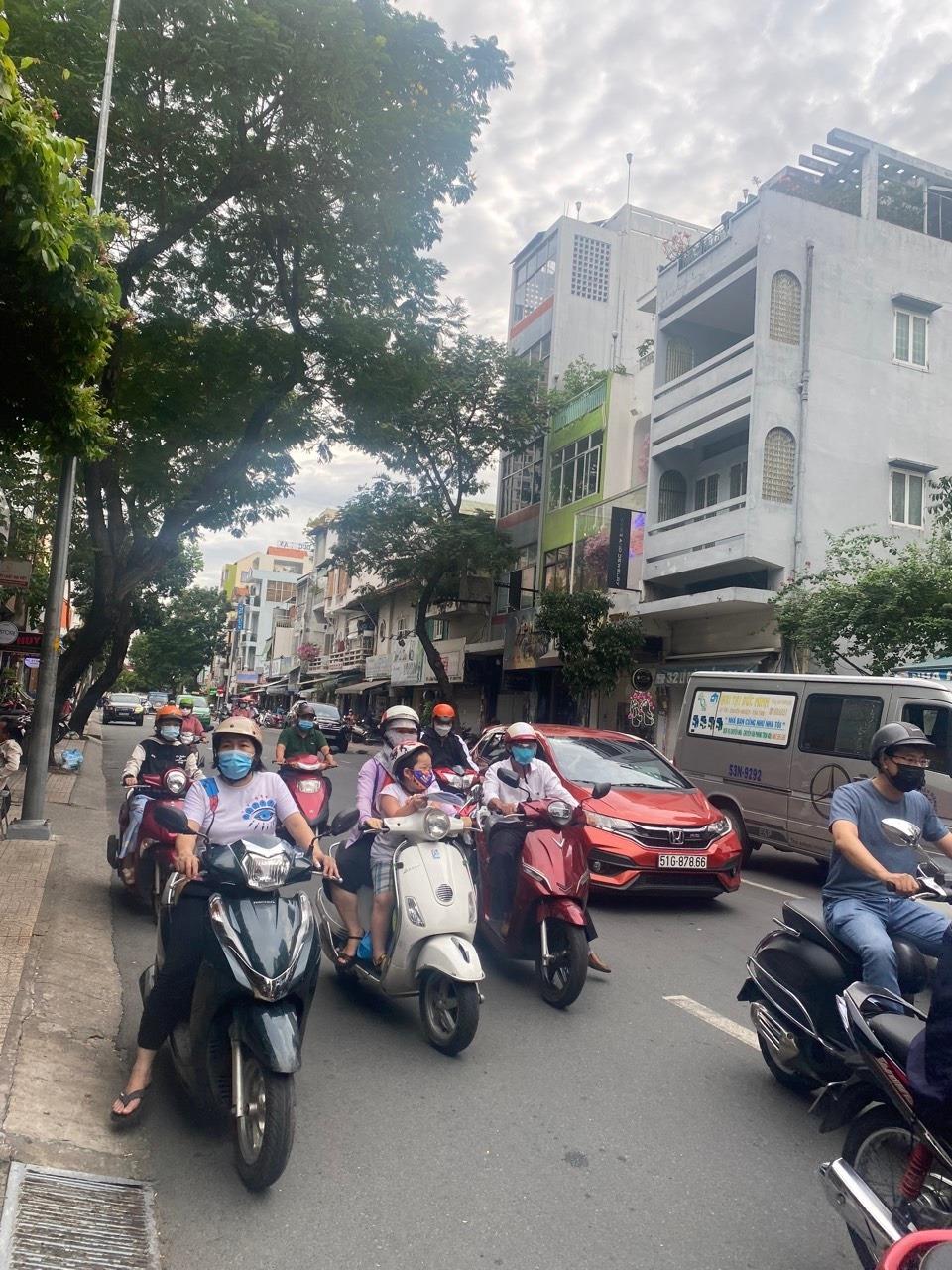 Bán gấp căn nhà mặt phố 52 m2 tại Đường Trần Quốc Toản - 4 - Quận 3 - TP Hồ Chí Minh, giá 22 tỷ