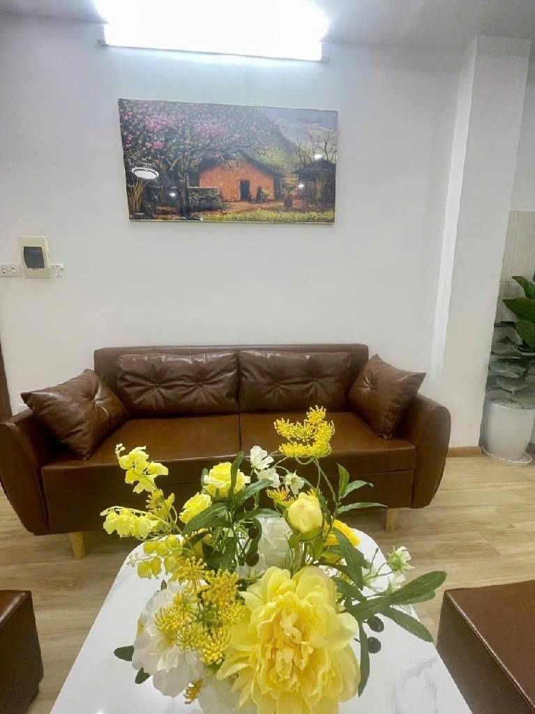 Bán căn 50 m2, giá 2 tỷ tại Phường Khương Đình - Thanh Xuân - Hà Nội