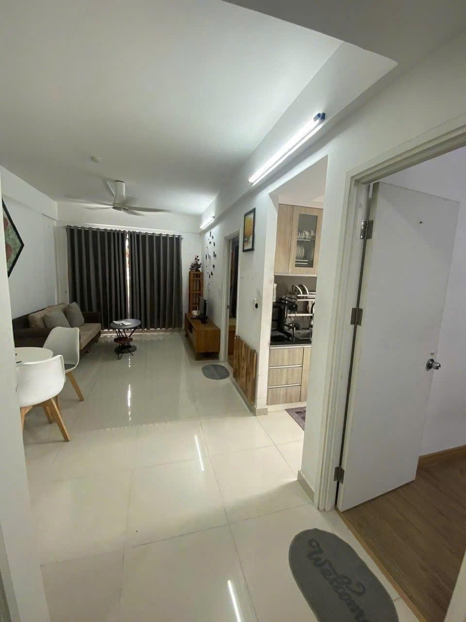 Cần cho thuê gấp nhà chung cư 70 m2 tại Đường Trịnh Đình Thảo - Tân Phú, giá 9 tr/tháng