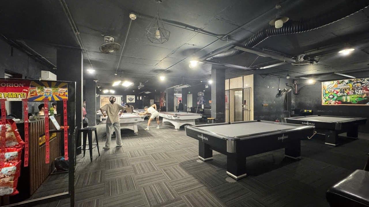 Mặt bằng kinh doanh , văn phòng 250m2 giá hấp dẫn tại Nguyễn Trãi , Thanh Xuân .Liên hệ 0988453345