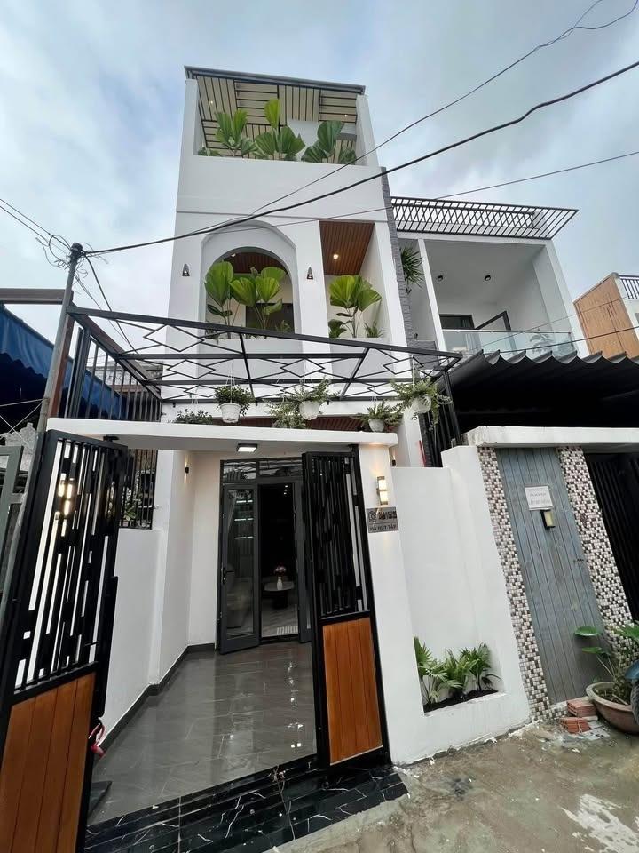 Bán gấp căn nhà riêng 63 m2 tại Phường Thanh Khê Đông - Thanh Khê - Đà Nẵng, giá 4,96 tỷ