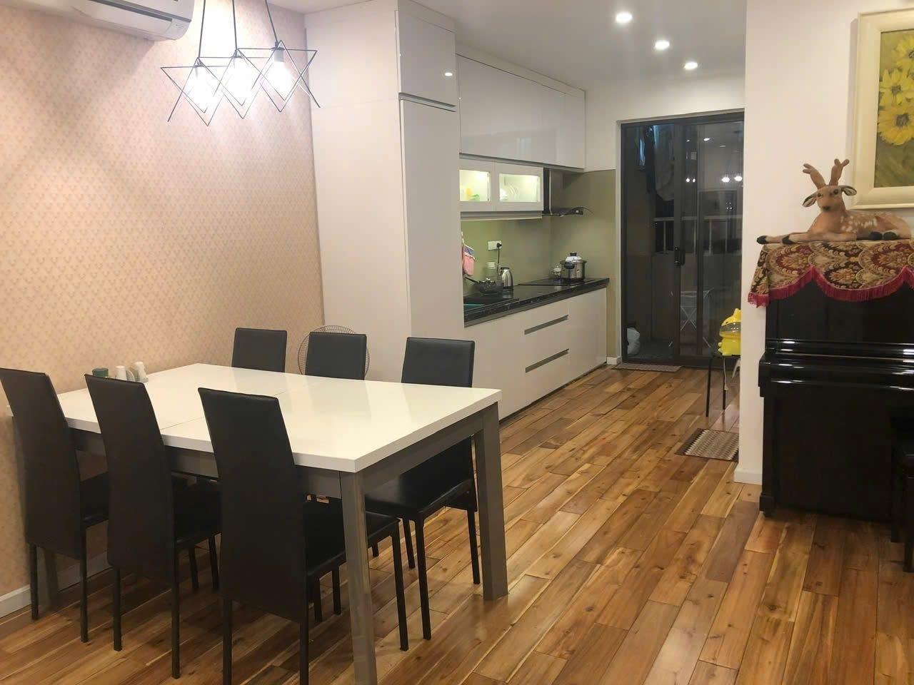 Sở hữu căn chung cư 104 m2, giá 6,5 tỷ tại Phường Đức Giang - Long Biên - Hà Nội