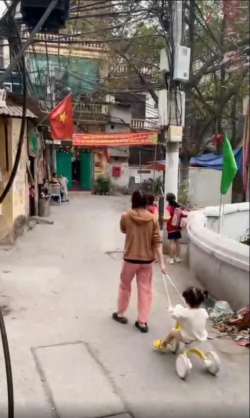 Cần bán căn chung cư 32 m2, giá tốt tại Đường Hoàng Mai - Hoàng Văn Thụ - Hoàng Mai - Hà Nội