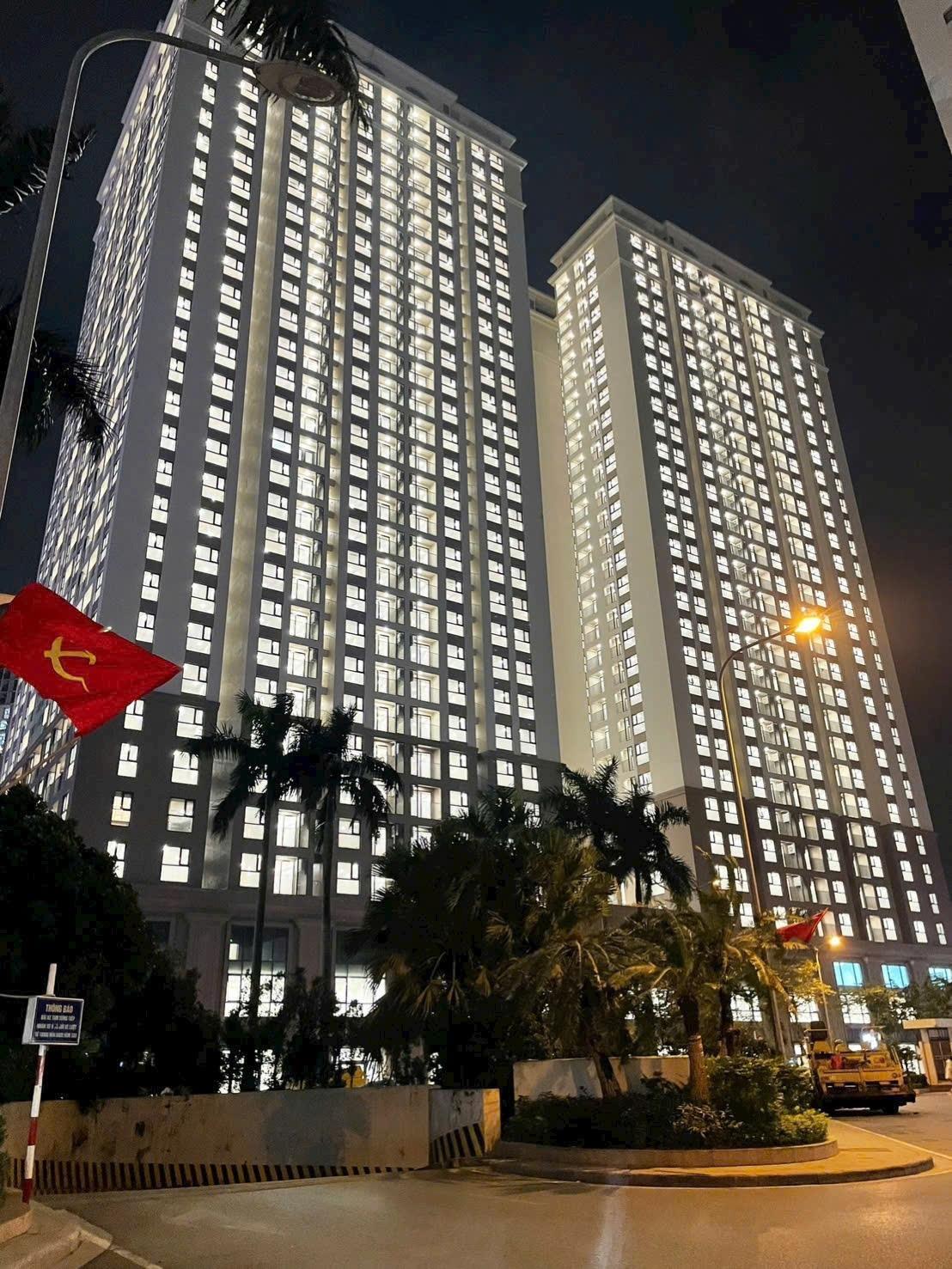 Cần bán gấp căn chung cư 96 m2, giá 8,6 tỷ tại Đường Tố Hữu - La Khê - Hà Đông - Hà Nội - Ảnh 1