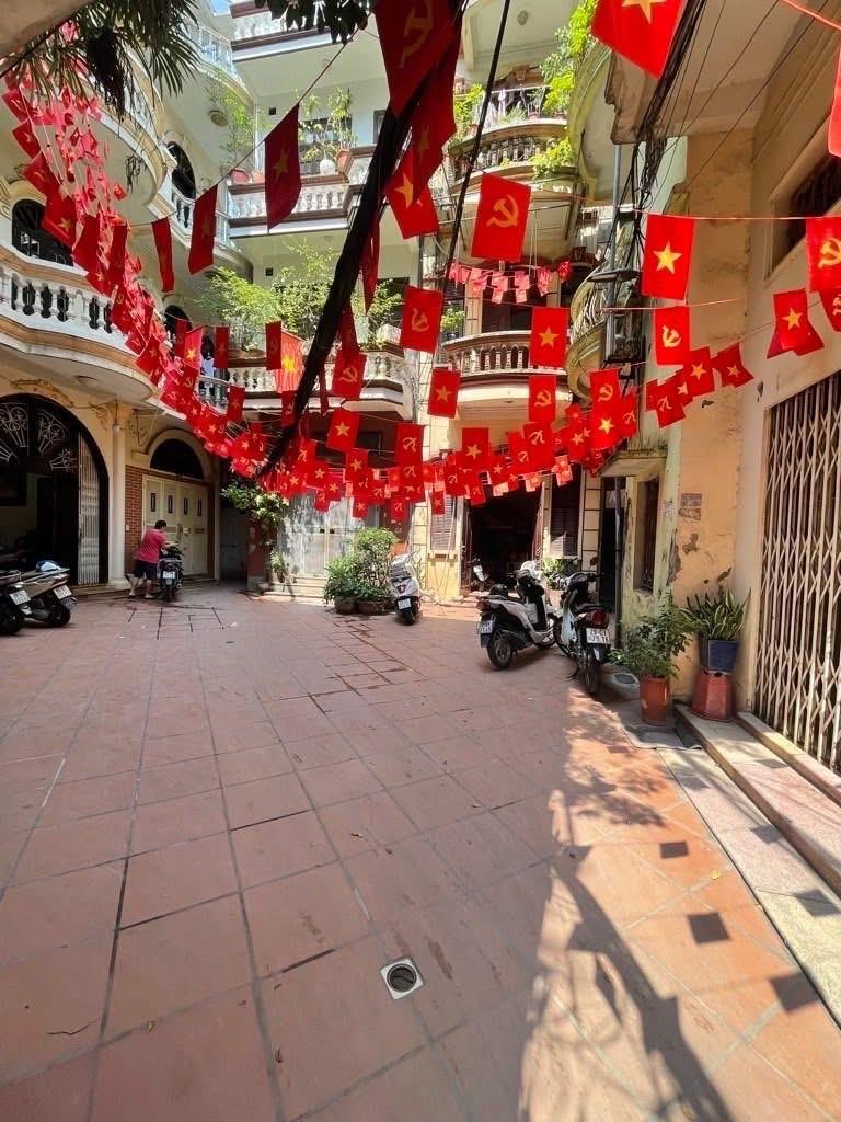 Bán căn nhà đẹp 41,400001525878906 m2, hướng Đông-Nam tại Phố Lò Đúc - Hai Bà Trưng, giá 14 tỷ