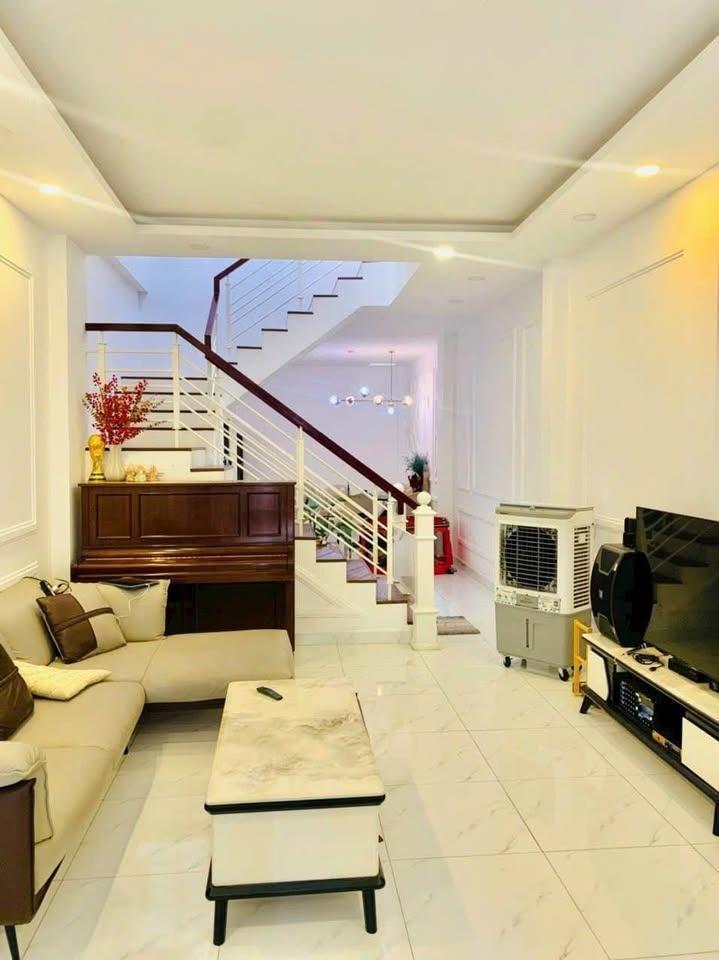 Bán gấp nhà sổ riêng 59 m2 tại Đường Thành Thái - 14 - Quận 10 - TP Hồ Chí Minh, giá 1,55 tỷ