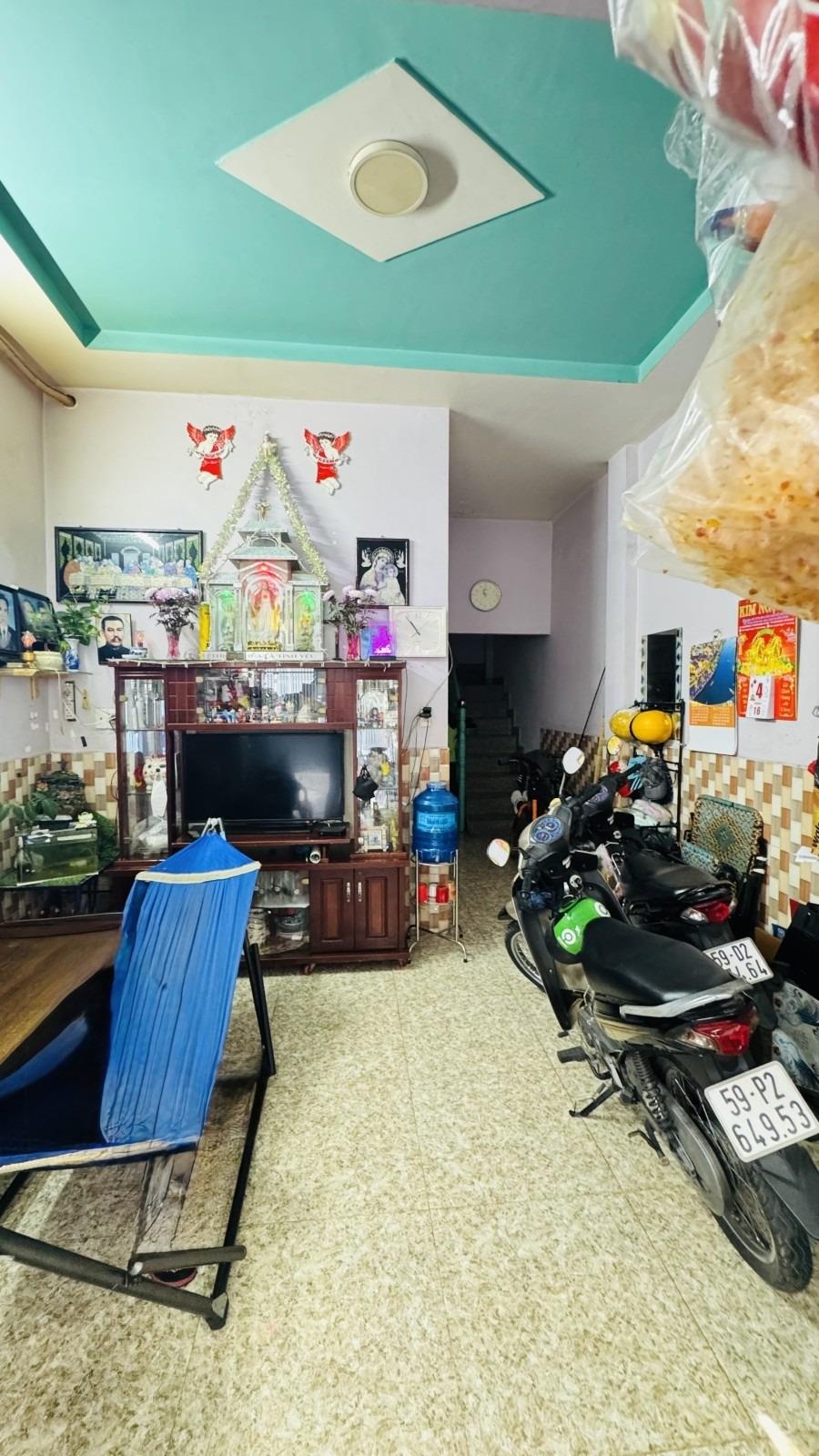 Bán căn nhà riêng 36 m2 tại Quận Tân Phú - TP Hồ Chí Minh, giá 4,6 tỷ