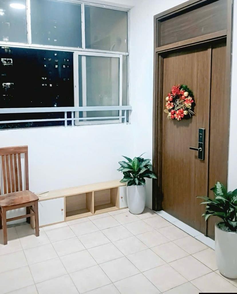 Cần bán gấp căn hộ chung cư 60 m2, giá 5,95 tỷ tại Đường Lê Văn Lương - Cầu Giấy - Hà Nội