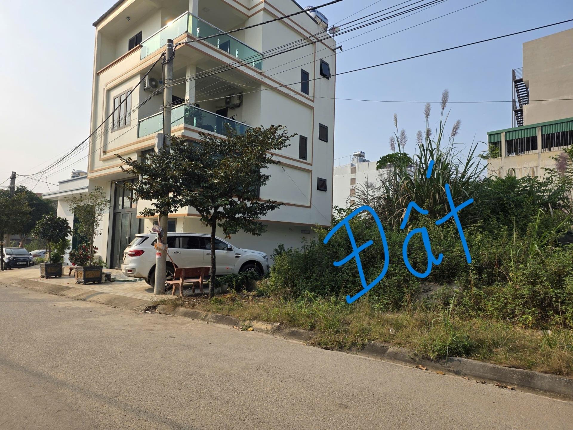 Chuyển nhượng nền đất 128 m2 tại Xã Bình Yên - Thạch Thất - Hà Nội, giá 3,95 tỷ