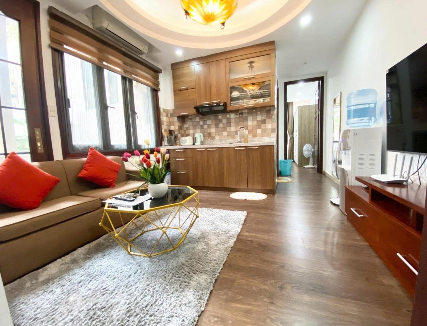 Cho thuê căn hộ dịch vụ 1PN Đào Tấn, Ba Đình full nội thất mới view cực đẹp