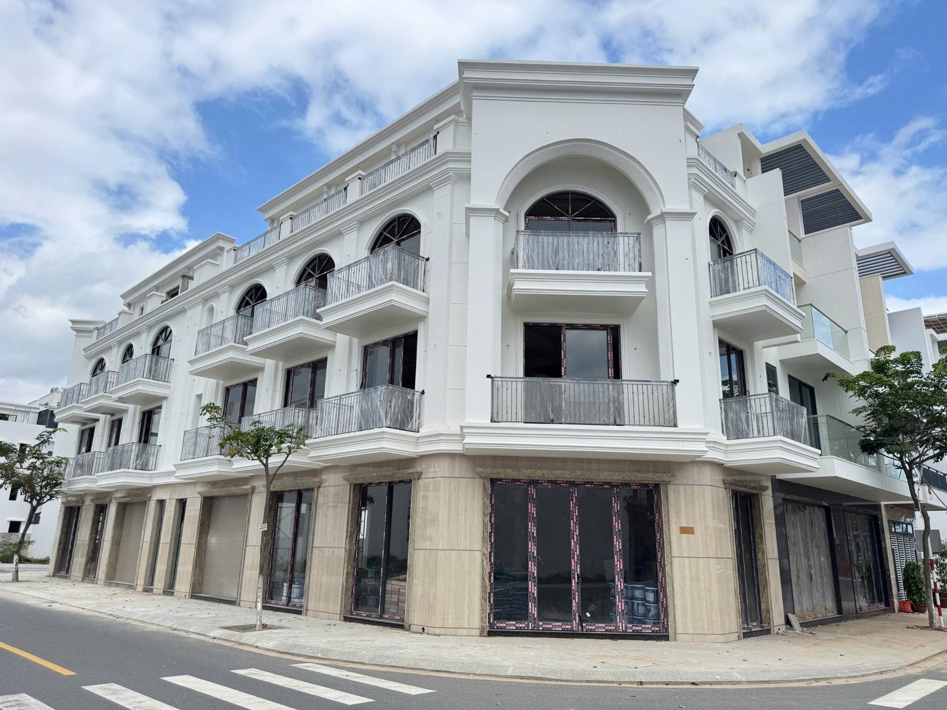 Sở hữu nhà phố shophouse 126 m2, giá 17,3 tỷ tại Phường Phước Long - Nha Trang - Khánh Hòa